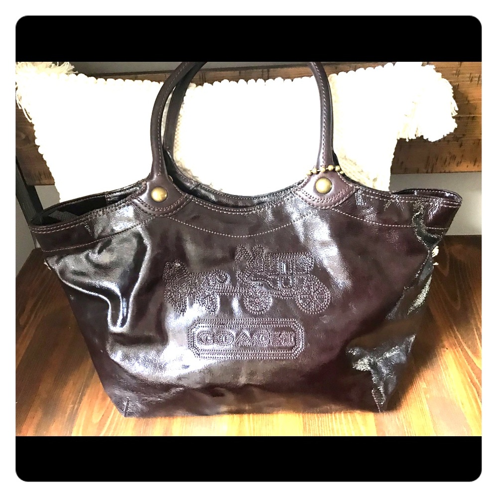 coach patent leather tote